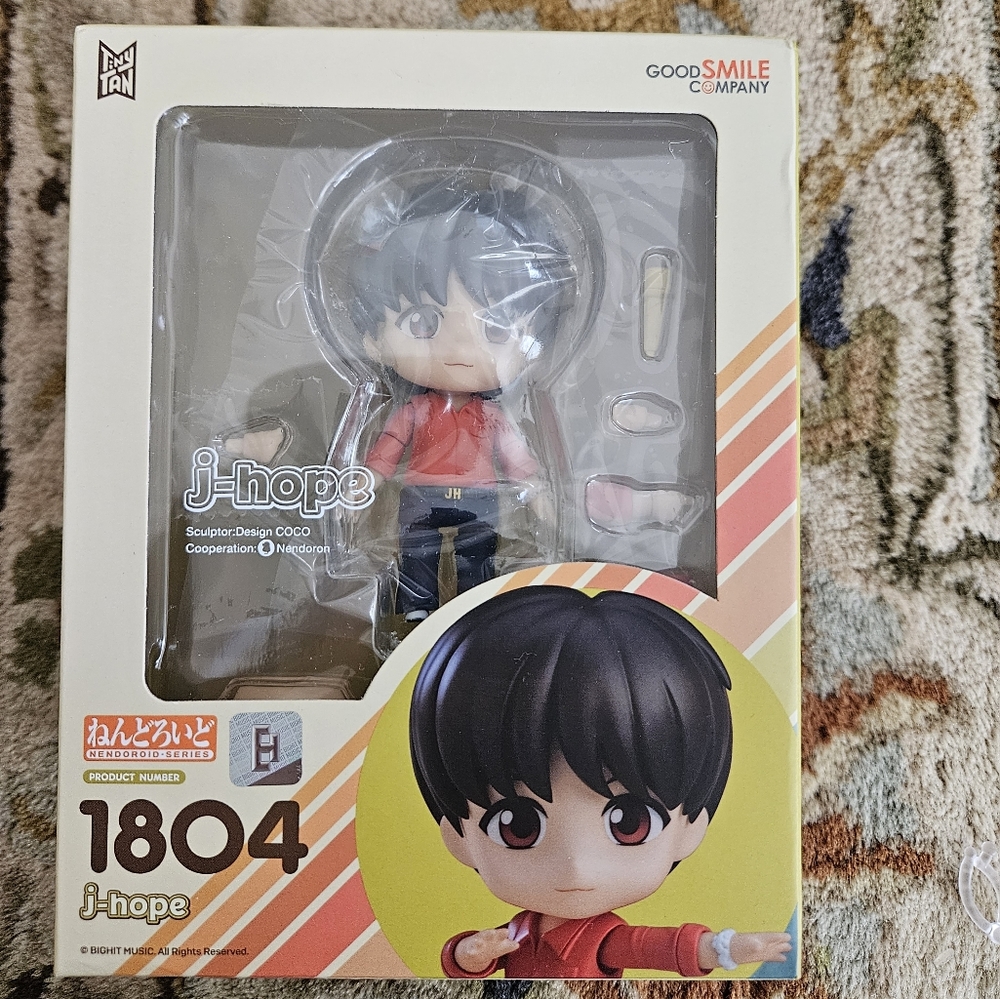 *NIB* tinyTAN BTS Nendoroid Fig 1804 J-HOPE KPOP Dynamite